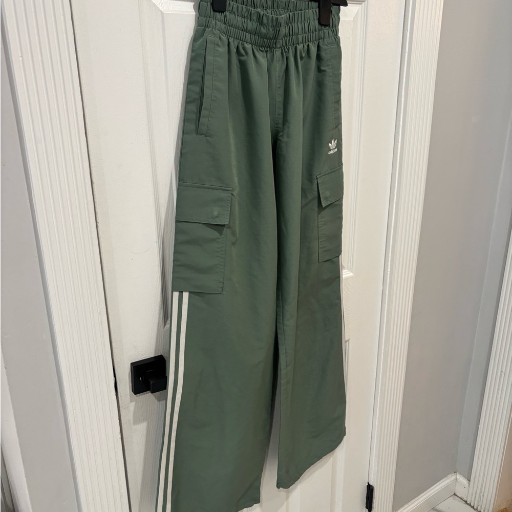 Adidas Kids Olive Cargo Pants - Picture 3 of 10